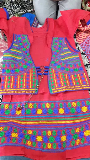 PRIYA WOMEN OUTFITS